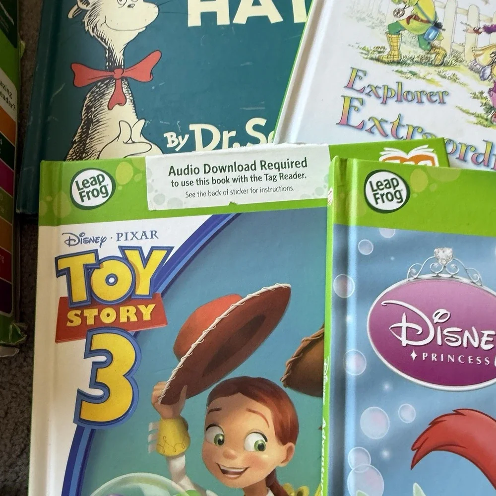 LeapFrog Tag‎ Reading System W/4 Books Toy Story Fancy Nancy Ariel Cat Working
